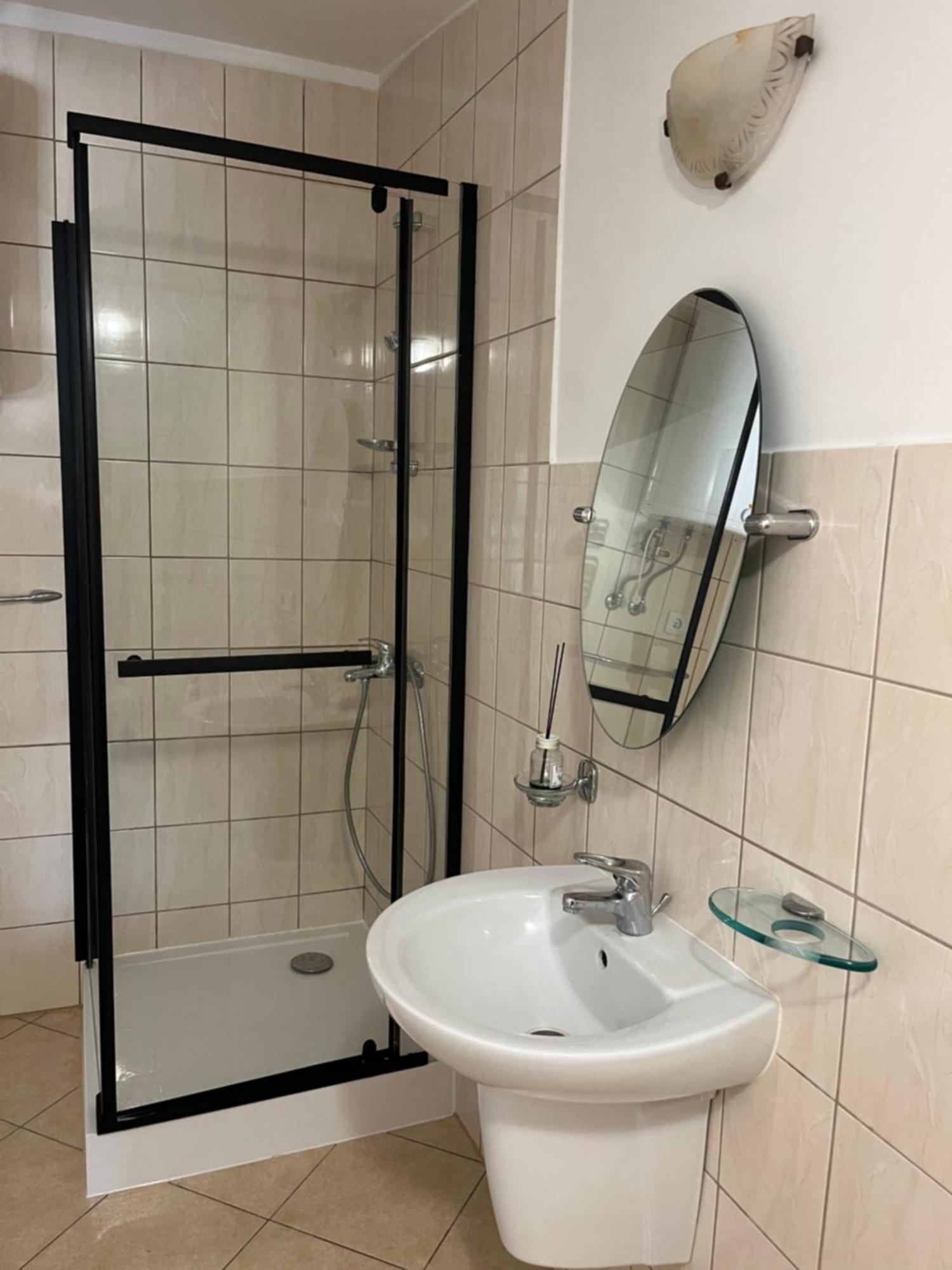 Studio Dwupokojowe Z Lazienka I Kuchnia Augustów Buitenkant foto